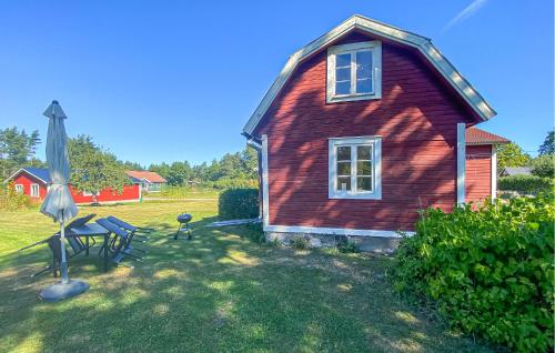 숙소 외관, 1 Bedroom Lovely Home In Köpingsvik (1 Bedroom Lovely Home In Kopingsvik) in 오브라 산드뷔