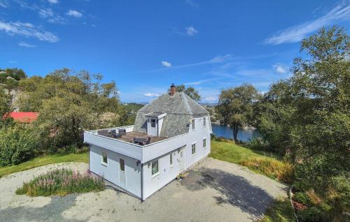 . Amazing Home In Rubbestadneset With Wifi