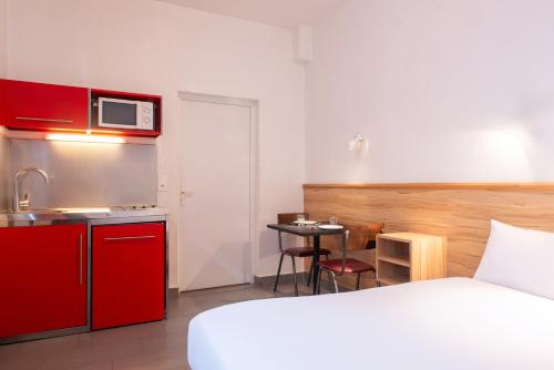 Family Residence - image 10