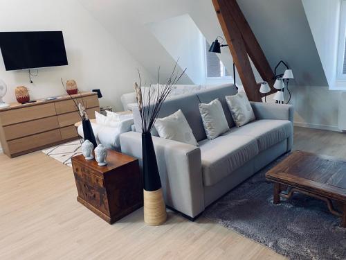 Charming Apartment Gace VI