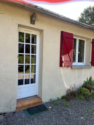 gîte 3 à 5 personnes (gite 3 a 5 personnes) in Epron (Lower Normandy)