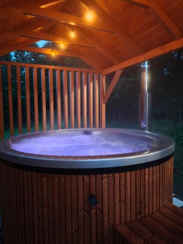 อ่างแช่น้ำร้อน, Mia Domo - wypoczynek w Górach Suchych, Kamiennych i Sowich (Mia Domo - wypoczynek w Gorach Suchych, Kamiennych i Sowich) in กลูชิกา กอร์นา