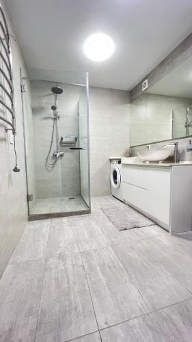 Нова квартира в центрі New apartment in the city center in Zarichnyi