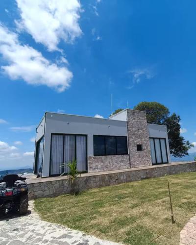Casa de Vidro na Montanha