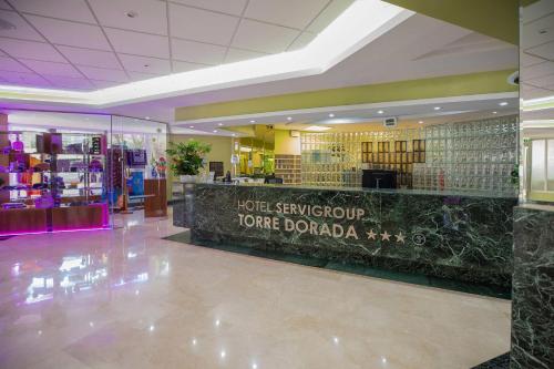 Empfangshalle, Hotel Servigroup Torre Dorada in Playa de Poniente