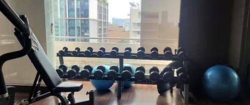 Great Balcony with 2 Beds Executive Unit, Bangkok (photo 6)