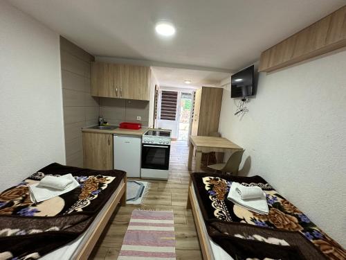 Apartmani 4 in โยซานิชกา บาเนีย