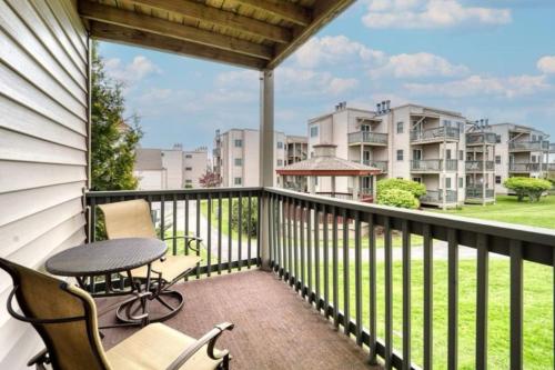 First floor studio Resort access Portable AC, Beech Mountain (zdjęcie 8)