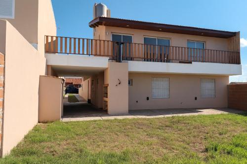 Ideal familias, 3 hab a 50m del mar