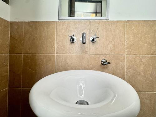 Haus 22 2-BR in Gemmayze - image 7