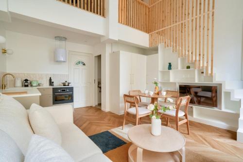 Belle epoque - Magnifique duplex avec mezzanine pour 4, Parigi