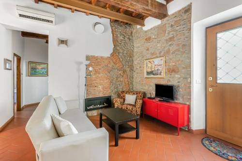 GuestHost - Florence Nest Steps from Cascine Park
