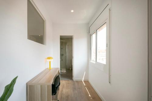 Nice apartment with 3 bedrooms in Cornellà de Llobregat