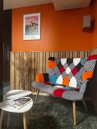 A szálláshely kívülről, Fasthotel Laval in Laval