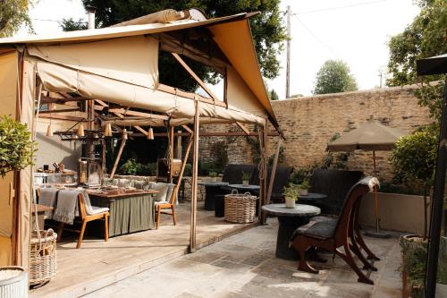 BULL Burford  in เบอร์ฟอร์ด