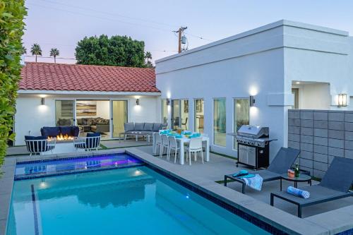 Royal Escape by ACME House Company - Accommodation - Palm Springs