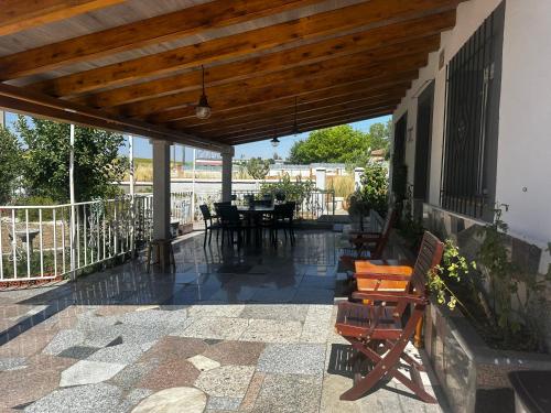 Casa campo de 3 habitaciones con parcela in Villares de la Reina