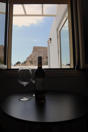 Aphrodite Flat in Historic Centre