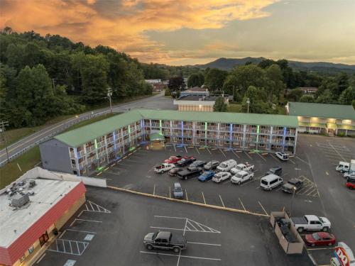 SureStay Hotel by Best Western Summersville in Summersville, USA