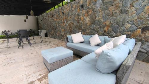 "Modern Style in Mezcales: Minutes from the Beach" in Mezcales