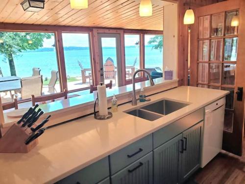Pure Leelanau County, Michigan in Suttons Bay, USA