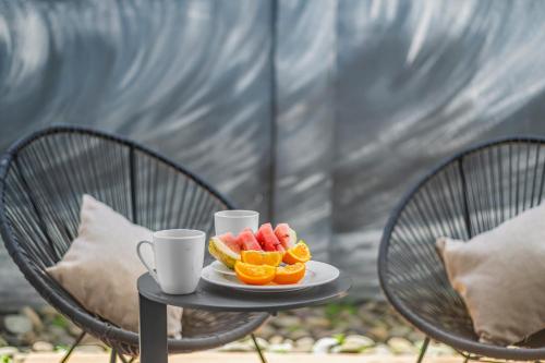 Garden, Jaco Condo 3 BR, Pool & families in Copey