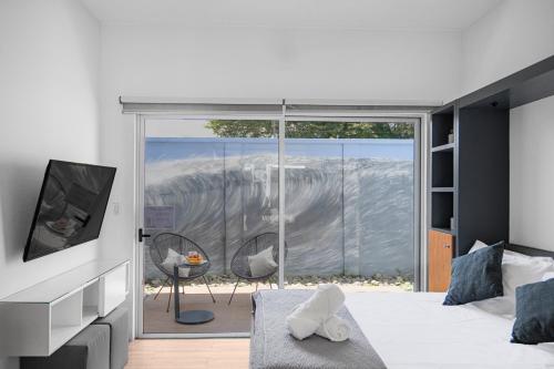 Jaco Condo 3 BR, Pool & families in Copey