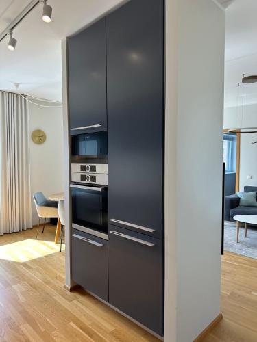 Modern Family Apartment beside Kadriorg Park, Tallinn (photo 8)