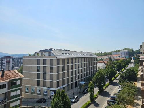 Guimarães Downtown 2 by LuxiStay (Guimaraes Downtown 2 by LuxiStay) in เครย์โซมิล