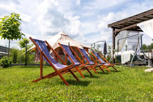 Ostoja Czersk Góra Kalwaria Zamek Królowej Bony Domki całoroczne (Ostoja Czersk Gora Kalwaria Zamek Krolowej Bony Domki caloroczne) in Karolina