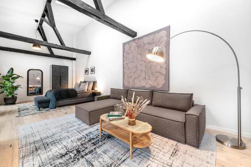 Mitte Loft group & family friendly, 150m2, 2BRs, 2Bathrooms, living & dinning room , 4 - 8 Guests, Berlín (fotografie 3)