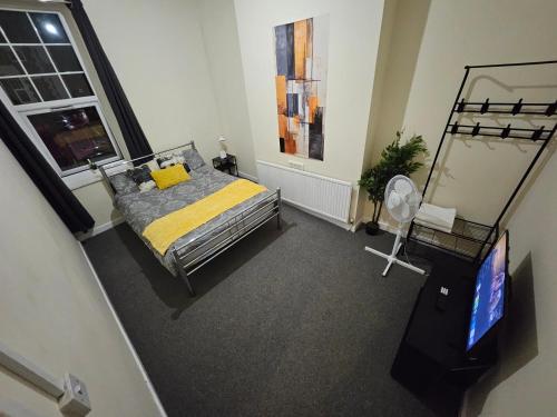 Entire 2 Bedroom Apartment City Centre & Stadium