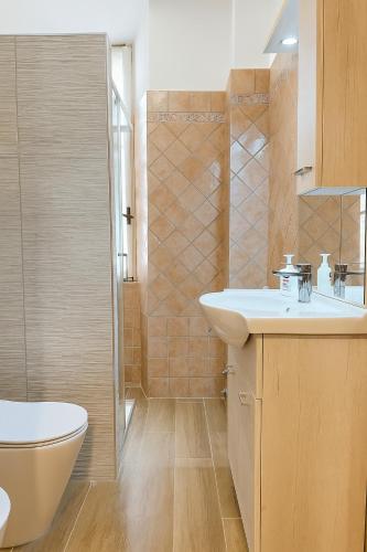 Colosseo Rooms Rome, Рим (фото 10)
