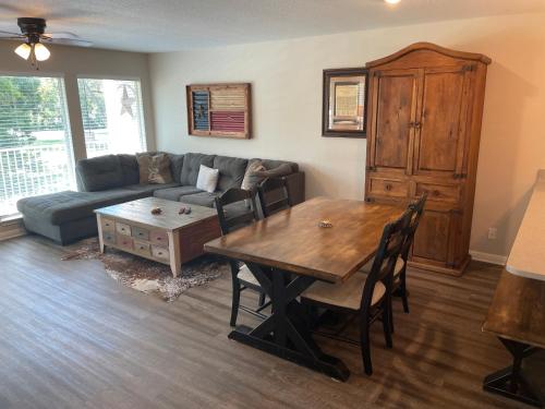 Remington River Retreat WW C201 in New Braunfels, USA