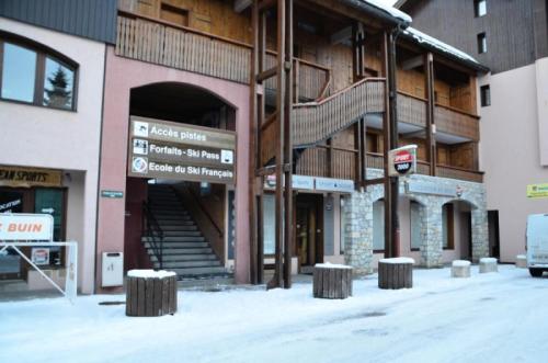 Résidence Ten Peak - Appartement cosy aux pieds des pistes au coeur des 3 Vallées MAE-4071 (Residence Ten Peak - Appartement cosy aux pieds des pistes au coeur des 3 Vallees MAE-4071) in Villarencel