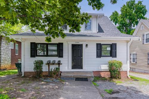 外部景觀, Entire home in Greensboro 1 Mile From Downtown and Amazing Restaurants in 格林斯伯勒市中心