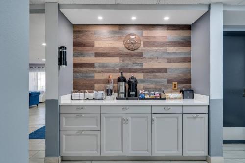 บริการและสิ่งอำนวยความสะดวก, Baymont by Wyndham La Crosse/Onalaska in โอนาแลสกา (WI)