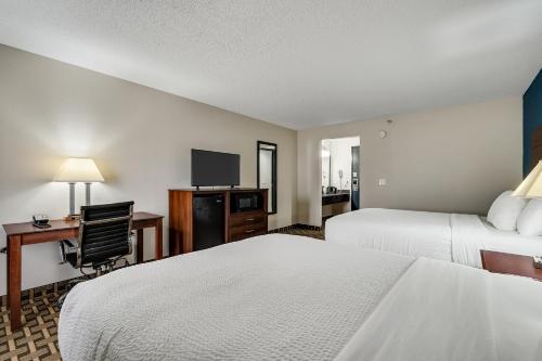 2 double beds