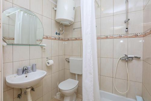 Apartments with parking space Vodice - 24808 - image 2