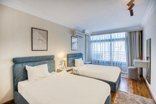 Cairo Homes Maadi Direct Nile View Apartments - image 4