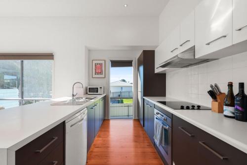 ห้องครัว, 47 Underwood Ave, Goolwa Beach in กูลวา