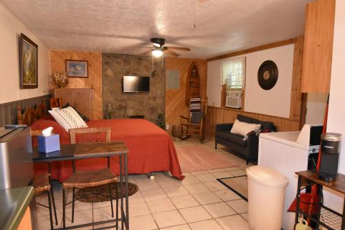 Laurel Lake Cabins in 科爾賓