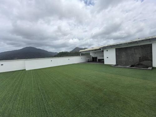 Familiar Comfy Simfoni Homestay near MARDI Langkawi Agro Technology Park