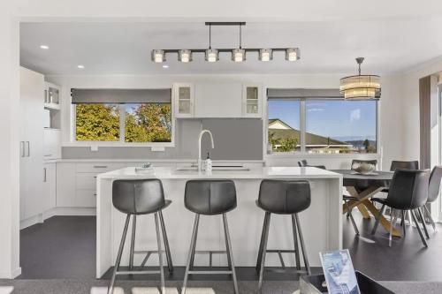Kensington Gem-Family Getaway - image 4