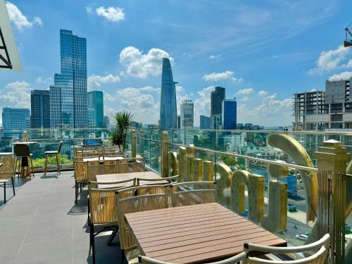 View, Winsuites Saigon Hotel in District 1