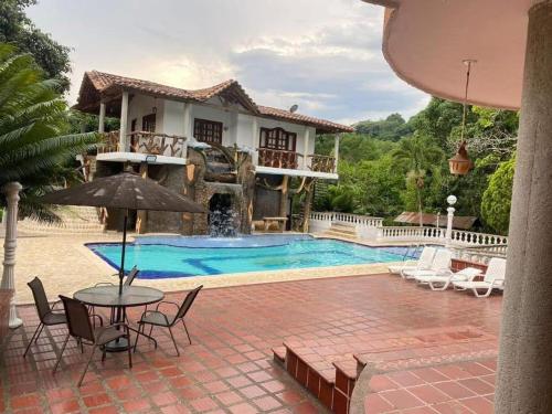Finca vacacional y de descanso SOPETRAN
