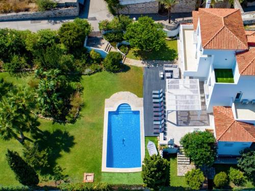 Villa de Lujo Elegante en Marbella con Jardín Exuberante - ES-175-42 gîte à louer Puerto Jose Banus