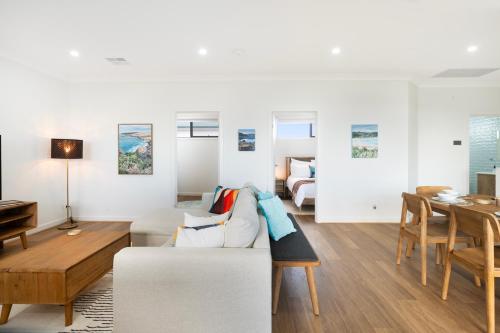 Létesítmények, Ocean Views on Grundy | New Home | Family Friendly in Christies Beach