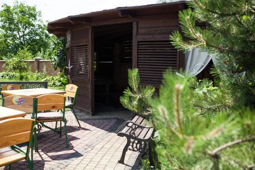 Shelter Hotel & Restaurant in Kolodežno
