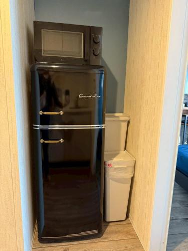 最大4名宿泊 名古屋駅近 地下鉄徒歩5分 お部屋貸し切り 無料Wi-Fi TypeA